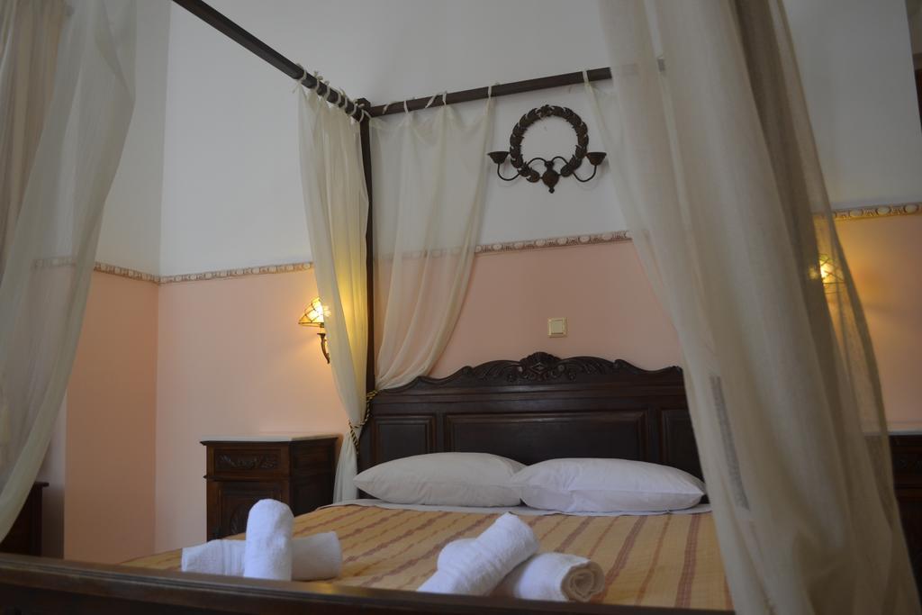 Monte Kristo Hotel Ermoupoli Bagian luar foto